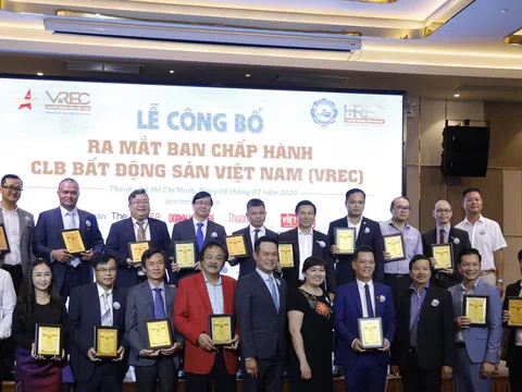 VREC ra mắt cộng đồng doanh nghiệp, tổ chức kết nối đầu tư ở 4 tỉnh có thị trường bất động sản phát triển sôi động, mang lại 40% GDP cho cả nước